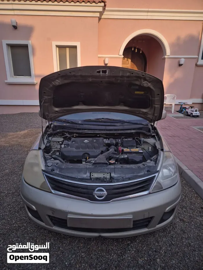 Nissan Tiida