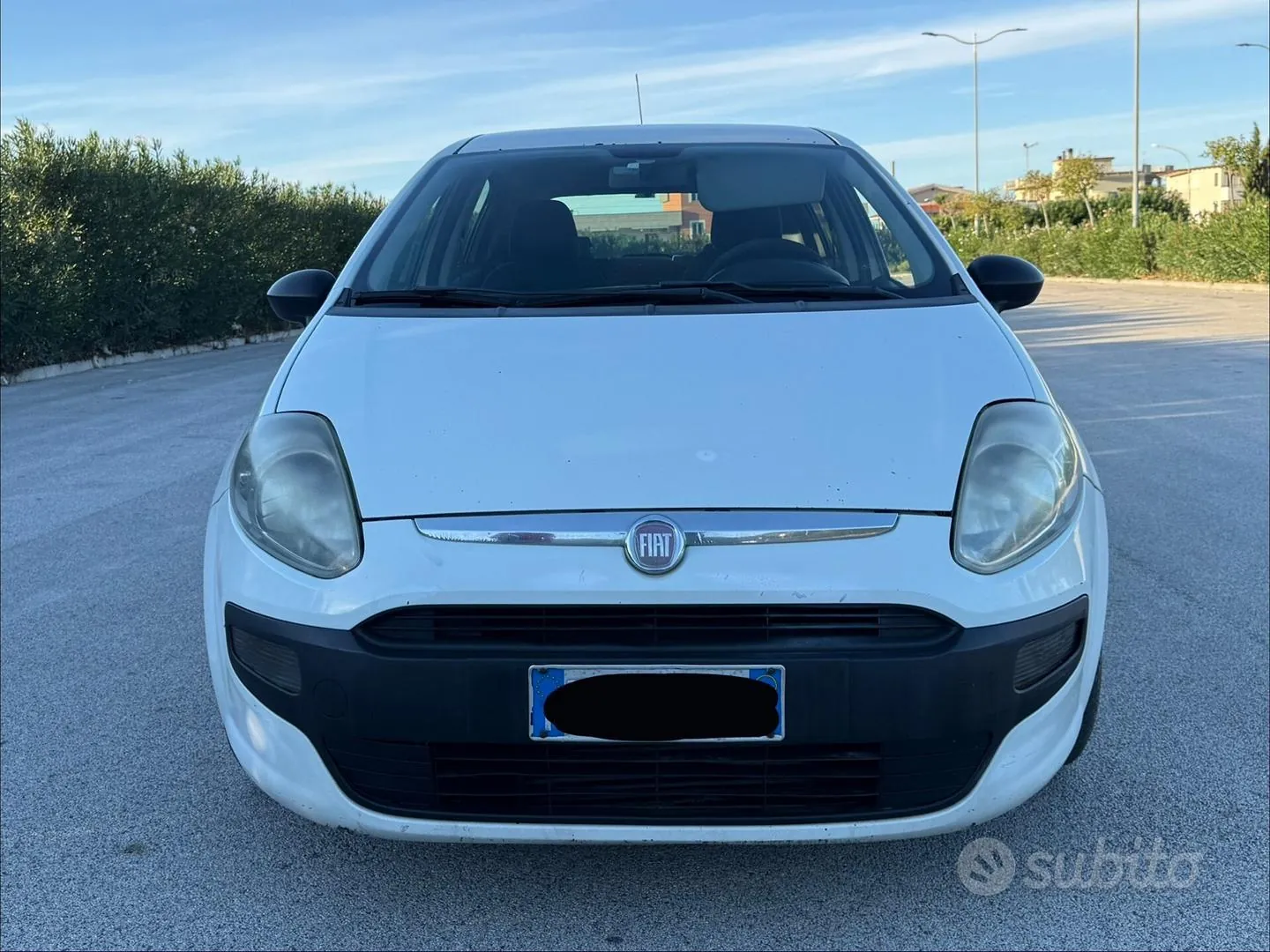 Fiat Punto 2014 photo 2