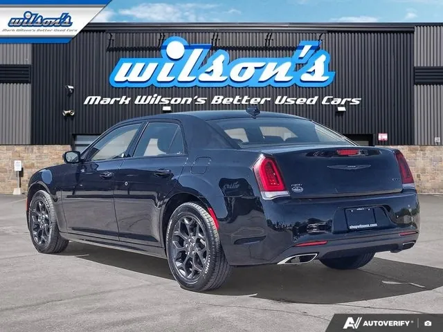 Chrysler 300 2022 photo 3