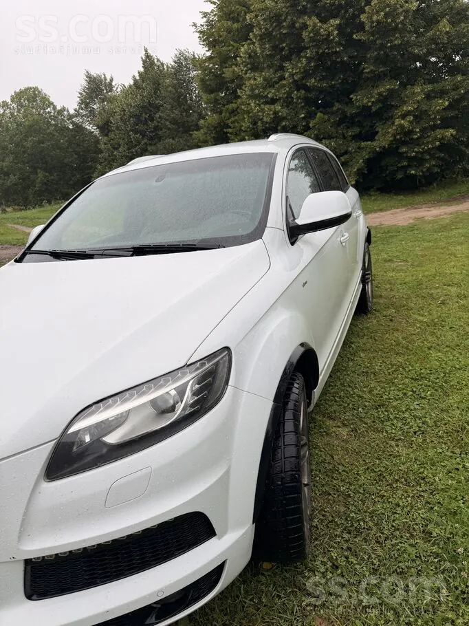 Audi Q7 2014 photo 4