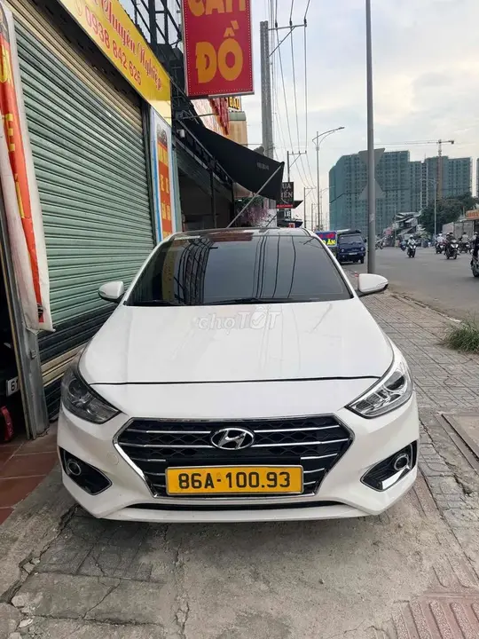 Hyundai Accent 2019 photo 2