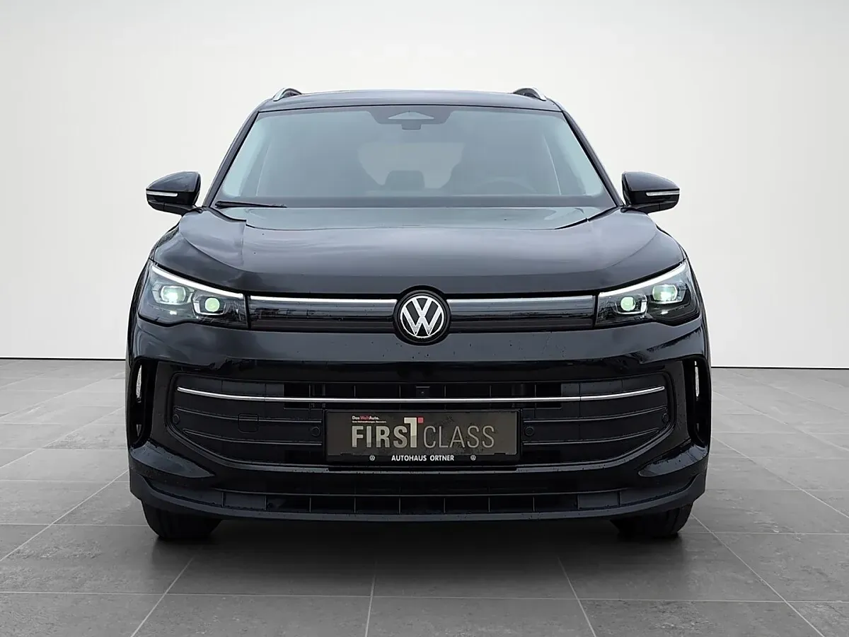 Volkswagen Tiguan 2026 photo 2