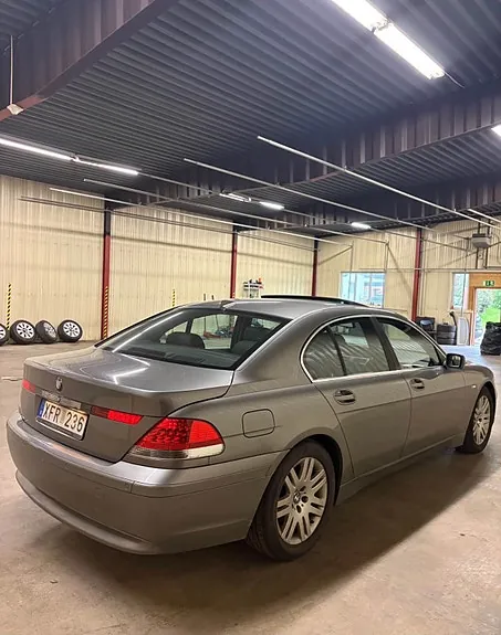 BMW 745I 2002 photo 3