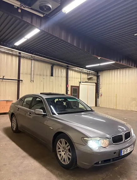 BMW 745I 2002 photo 2