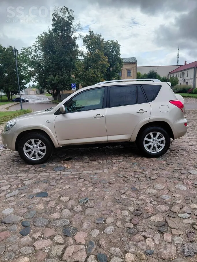 Toyota Rav4 2007 photo 3