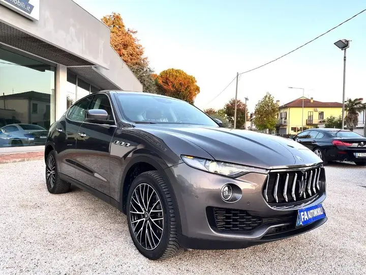 Maserati Levante 2019 photo 4