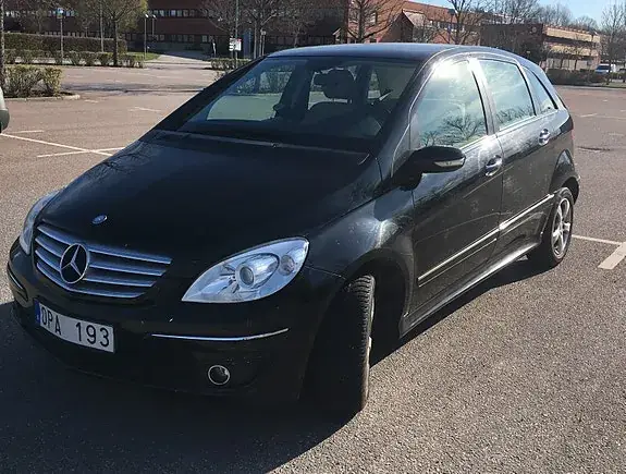 Mercedes-Benz B 170