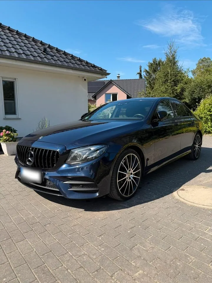 Mercedes-Benz W213