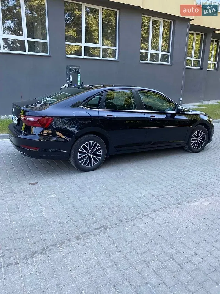 Volkswagen Jetta 2021 photo 5