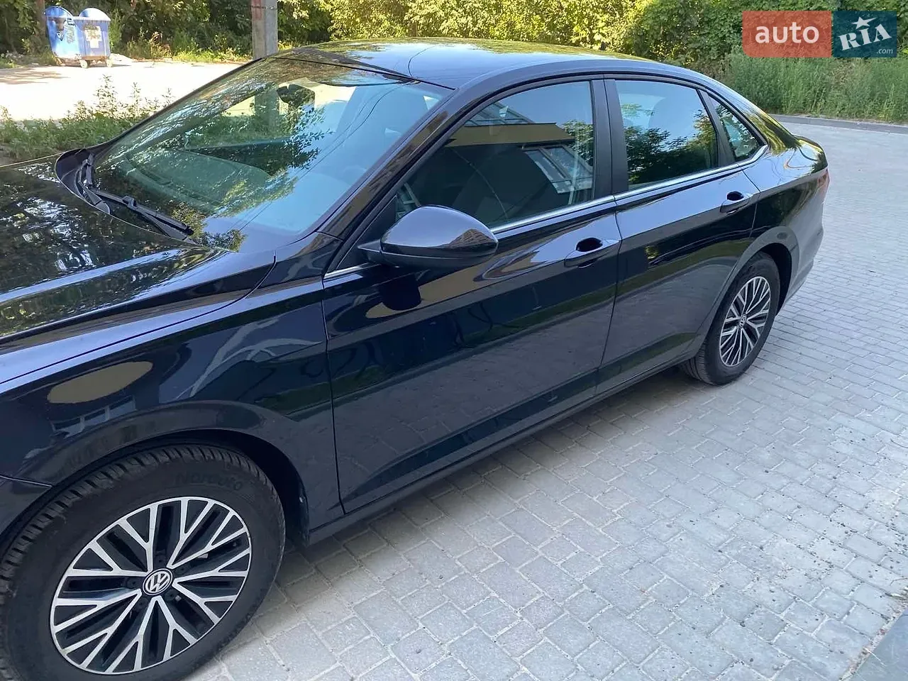 Volkswagen Jetta 2021 photo 3