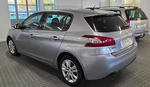 Peugeot 308 2014 photo 3