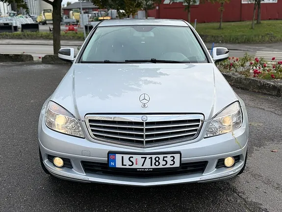 Mercedes-Benz C220 D 2008 photo 4