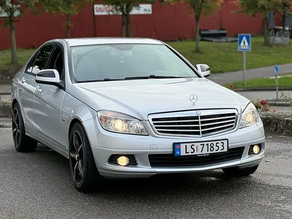 Mercedes-Benz C220 D
