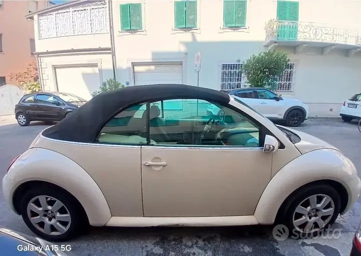 Volkswagen Beetle 2006 photo 2