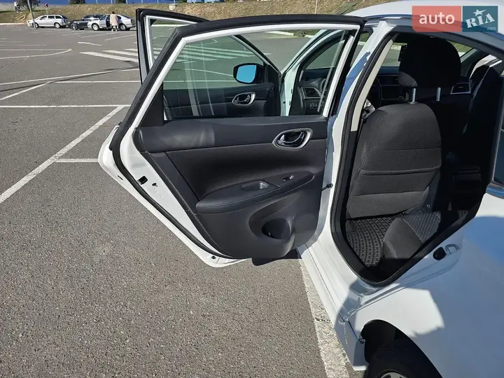 Nissan Sentra 2017 photo 3