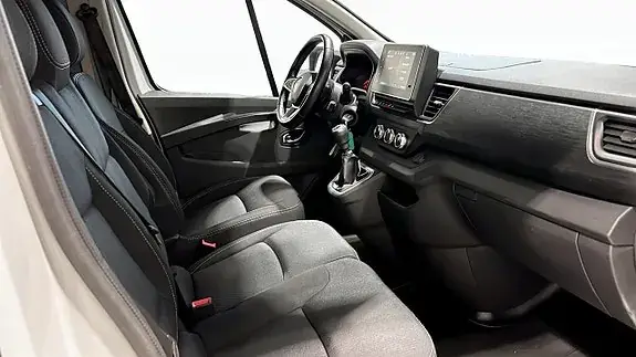Renault Trafic 2024 photo 3