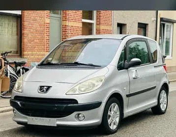 Peugeot 1007