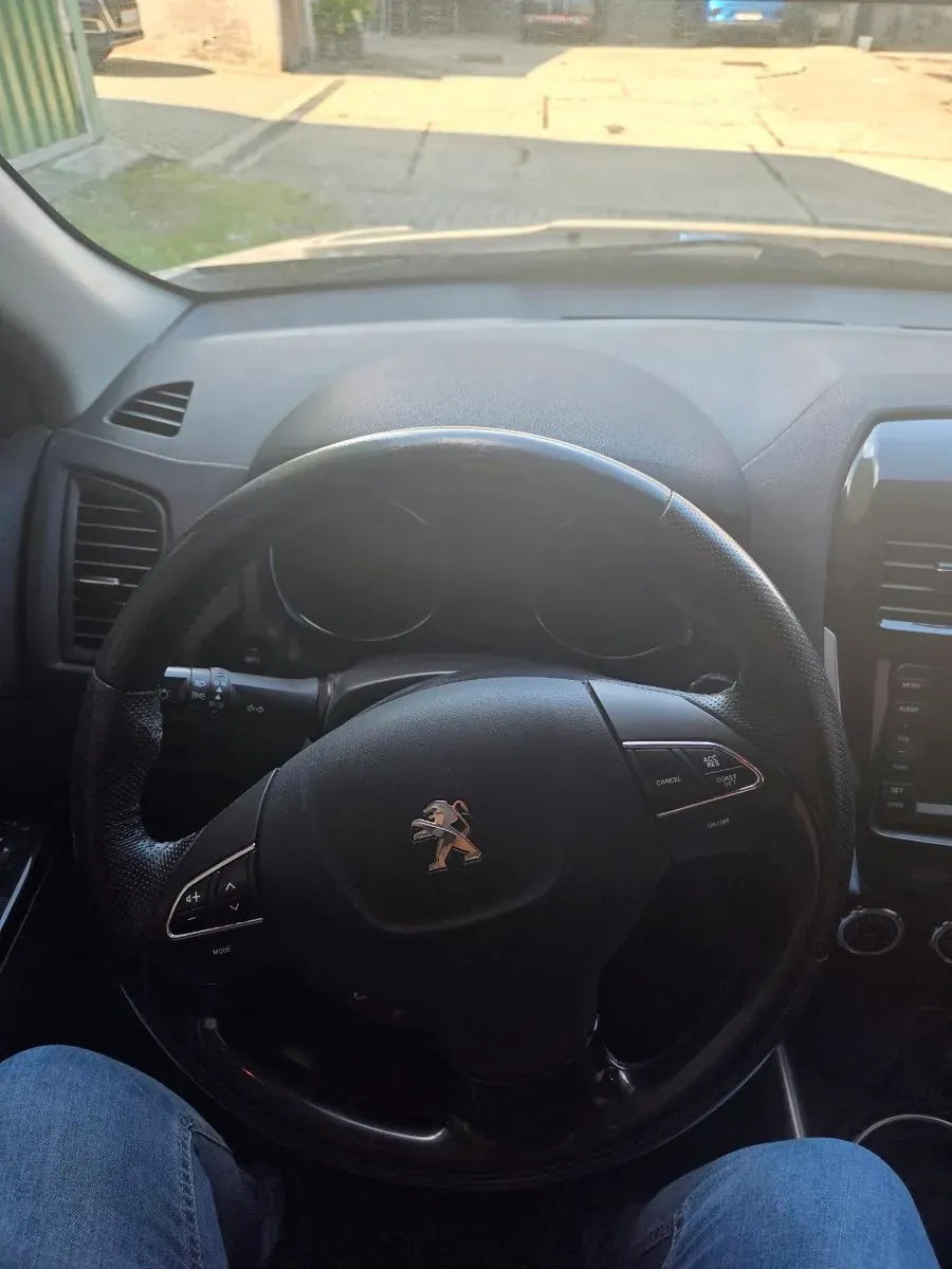 Peugeot 4008 2013 photo 2