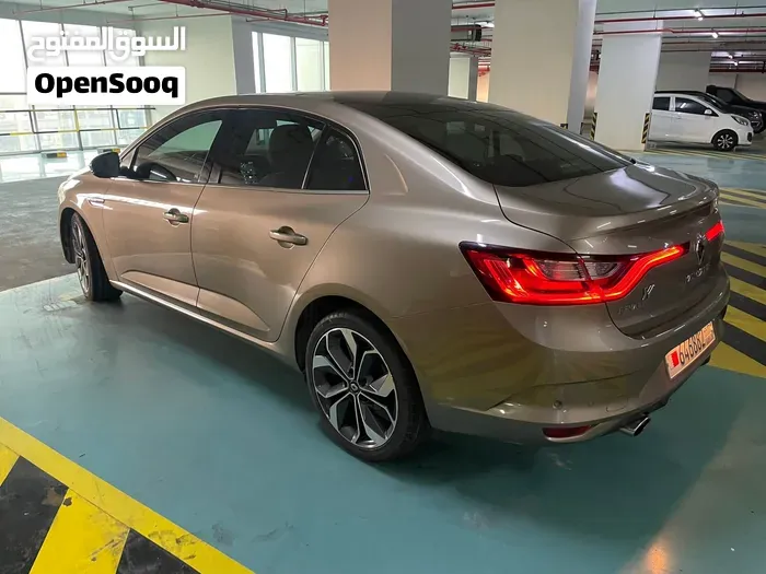 Renault Megane 2019 photo 3