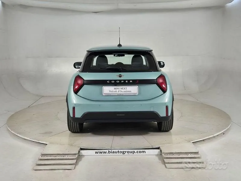 Mini Cooper 2024 photo 4