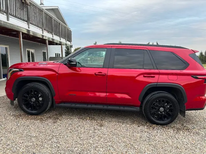 Toyota Sequoia