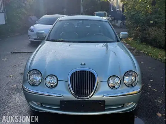 Jaguar S-Type 2000 photo 2