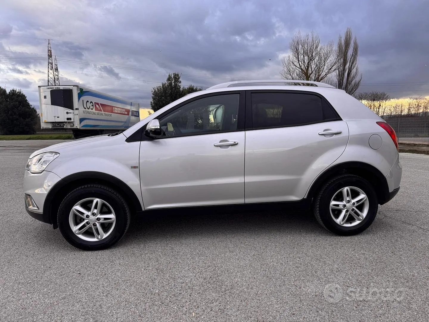KG Mobility Korando 2012 photo 4