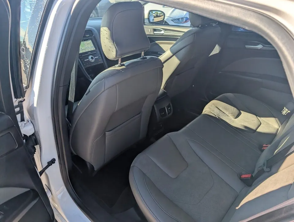 Ford Fusion 2018 photo 3