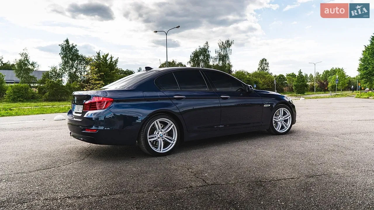 BMW 5 Series 2013 photo 4