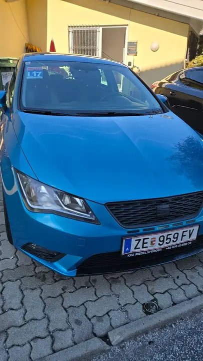 Seat Leon 2013 photo 2