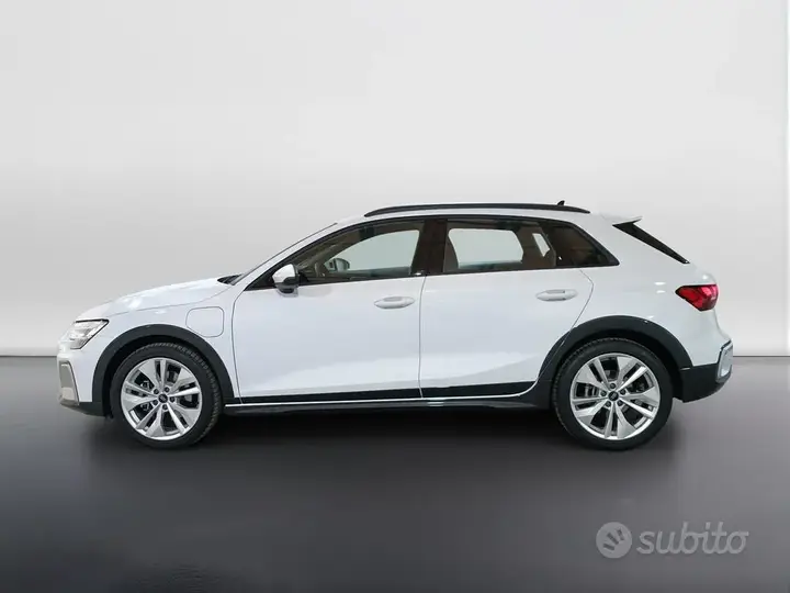 Audi A3 2025 photo 3