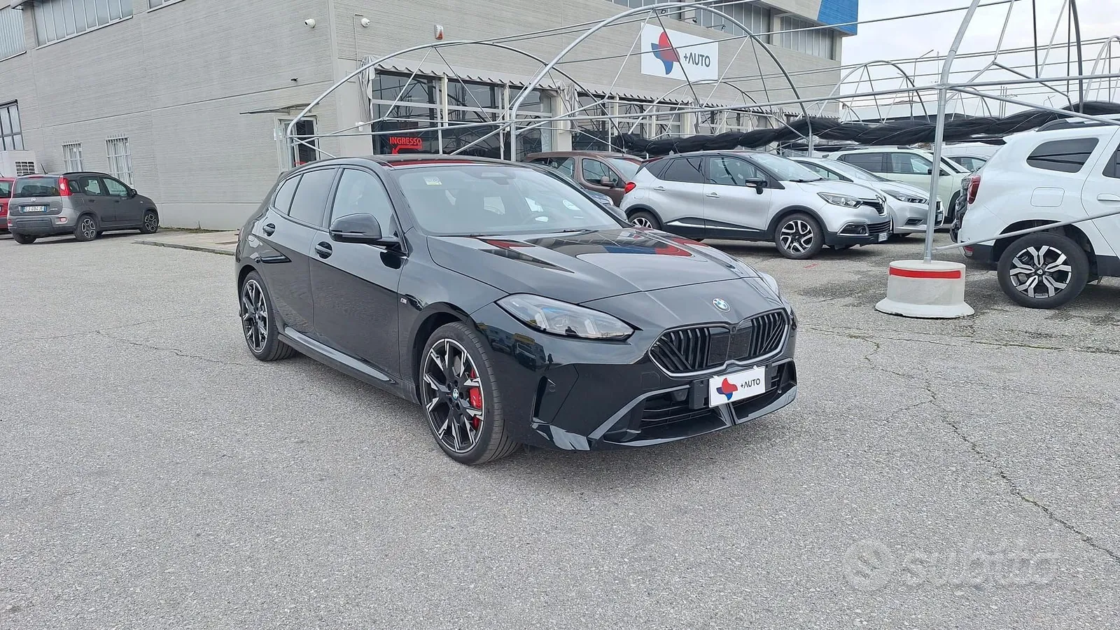 BMW 118 2025 photo 2