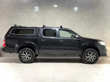 Toyota Hilux 2015 photo 3