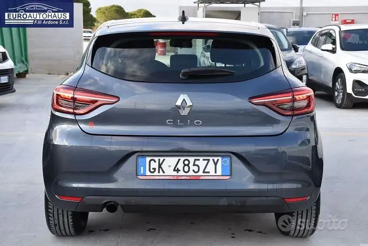 Renault Clio 2022 photo 4