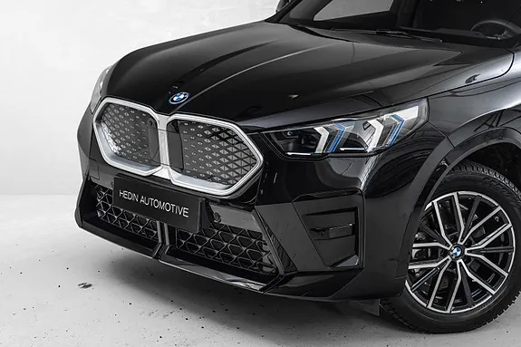 BMW Ix2 2026 photo 2