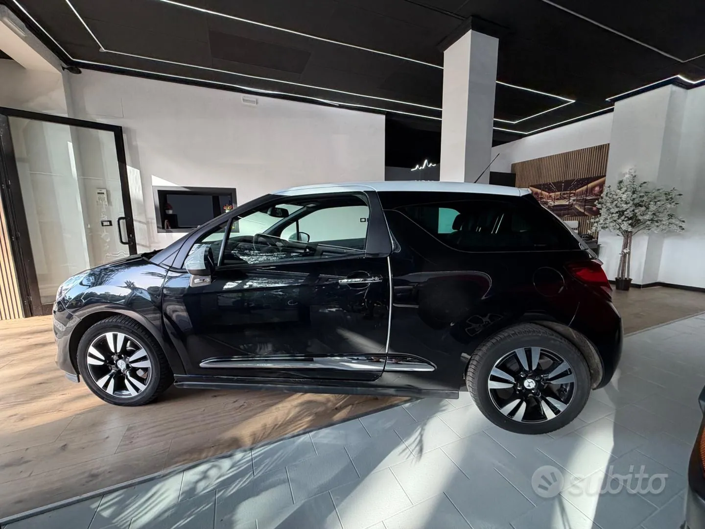 DS Automobiles Ds 3 2015 photo 3
