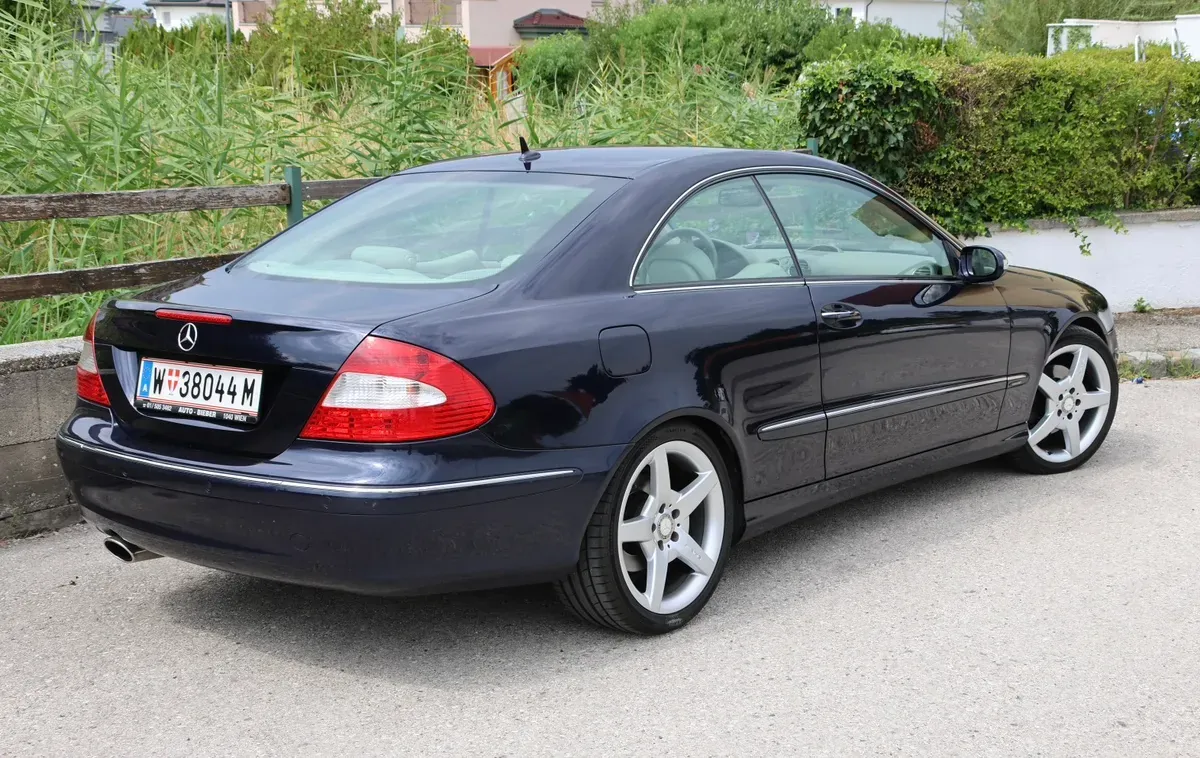 Mercedes-Benz Clk-Class 2006 photo 2