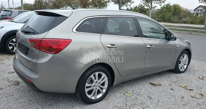 Kia Ceed Sw 2013 photo 4