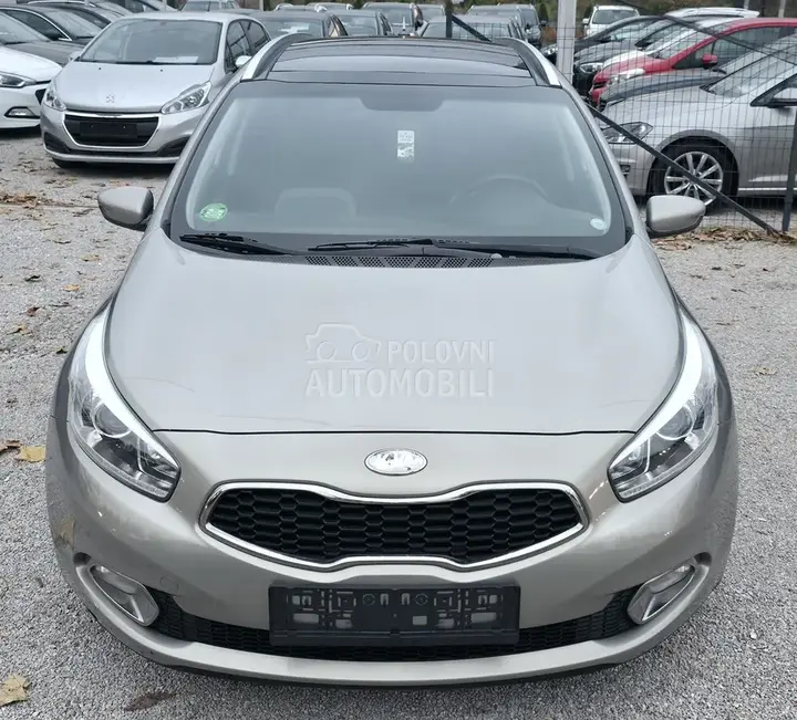 Kia Ceed Sw 2013 photo 3