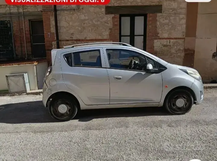 Chevrolet Spark 2010 photo 2