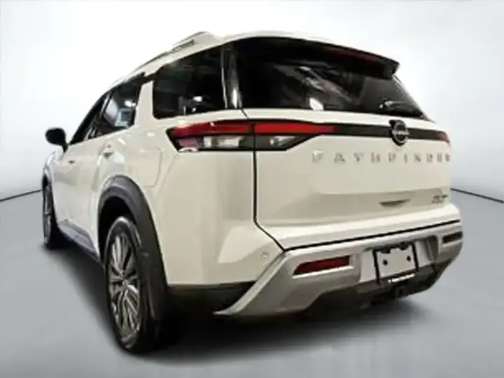 Nissan Pathfinder 2022 photo 5