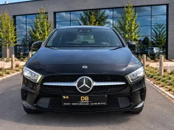 Mercedes-Benz A180