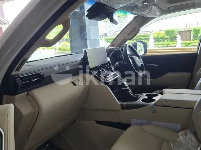Toyota Land Cruiser 2025 photo 3