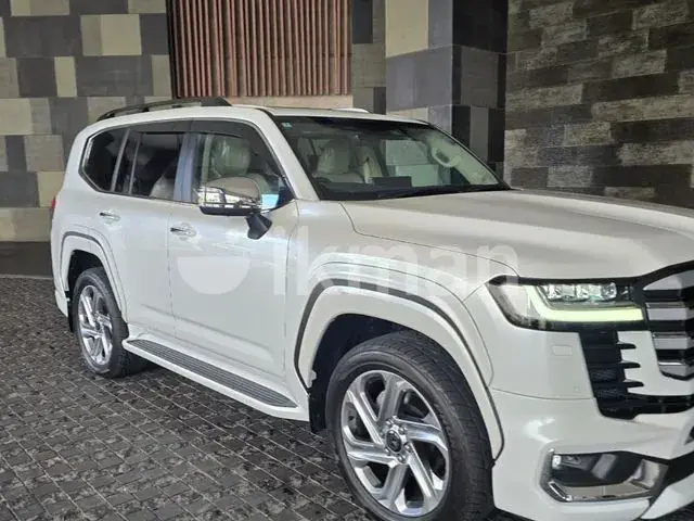 Toyota Land Cruiser 2025 photo 4