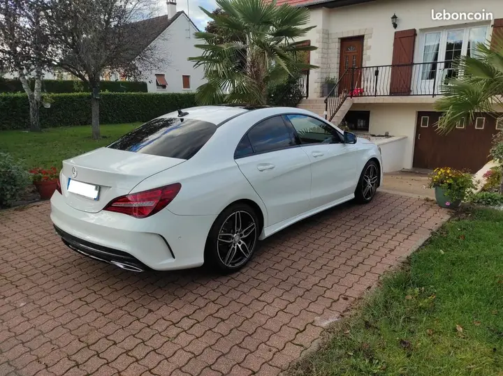 Mercedes-Benz Autres 2017 photo 2