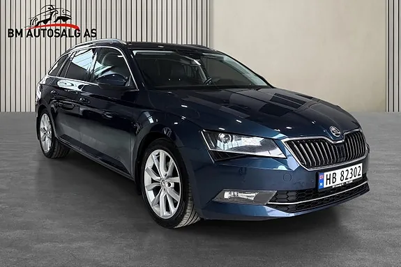 Skoda Superb 2018 photo 3