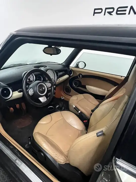 Mini Cooper 2010 photo 5