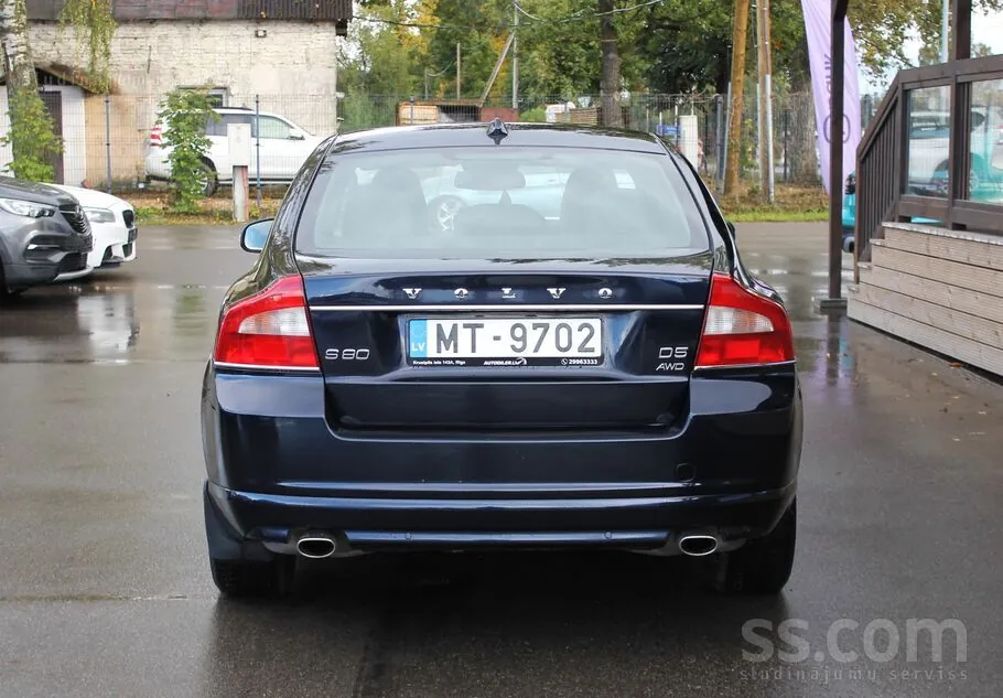 Volvo S80 2011 photo 2