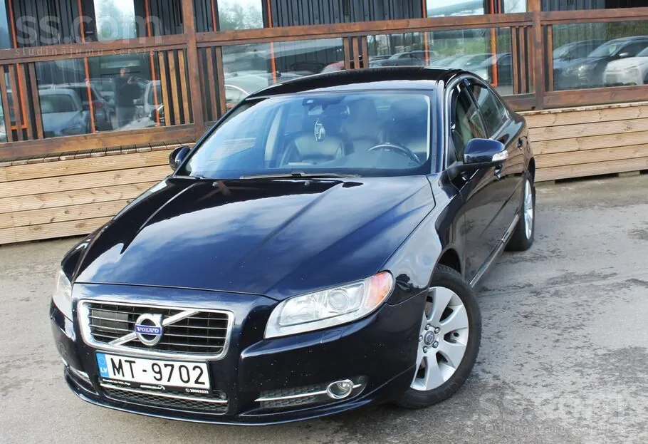 Volvo S80