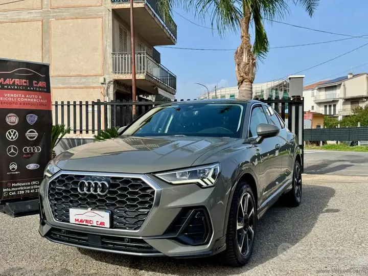 Audi Q3 2022 photo 3